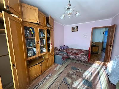 квартира по адресу Александра Довженко ул., 5