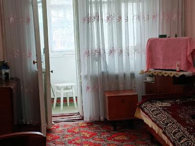 квартира за адресою Вокзальна, 12