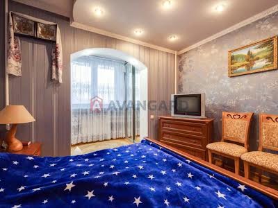 квартира по адресу Ирпенская ул., 70