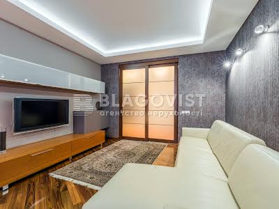 квартира за адресою Дмитрівська вул., 69