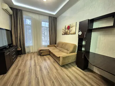 квартира за адресою Пастера вул., 26