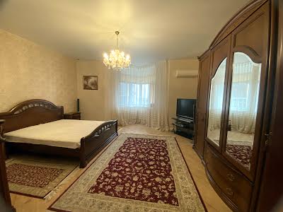 квартира за адресою Євгена Коновальця вул. (Щорса), 32-Г