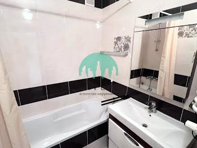 квартира за адресою Гетьмана Мазепи вул., 165б
