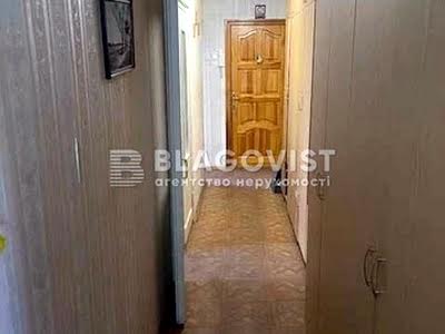 квартира за адресою Авіаконструктора Антонова вул., 11