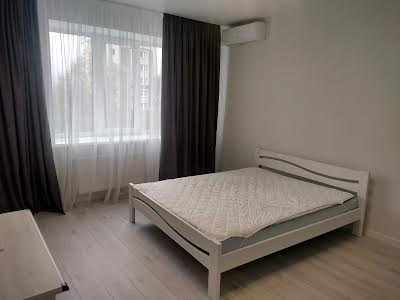 квартира за адресою Максима Залізняка пров., 1в