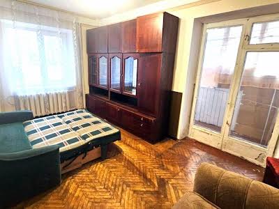 квартира по адресу Зодчих ул., 28