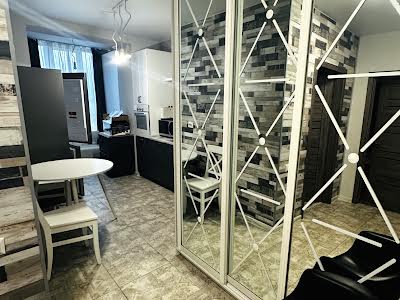 квартира по адресу Героев Небесной Сотни просп., 40/1