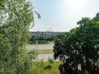 квартира за адресою Братиславська вул., 7