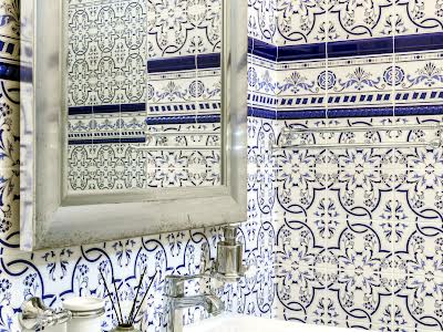 будинок за адресою с. Вишеньки, Набережна