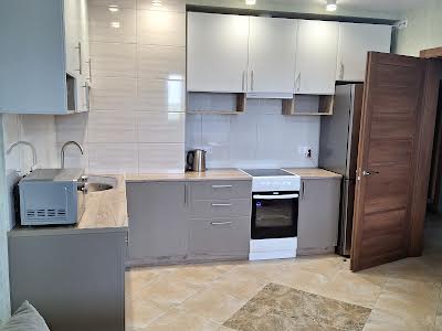 квартира за адресою Ревуцького вул., 54