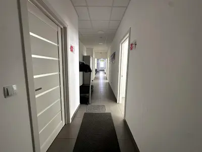 комерційна за адресою Малоголосківська вул., 8д