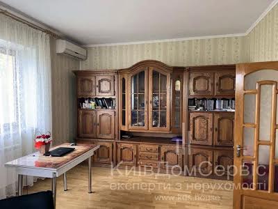 будинок за адресою Короля Данила вул. (Маяковського)