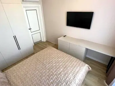 квартира за адресою Салютна вул., 2