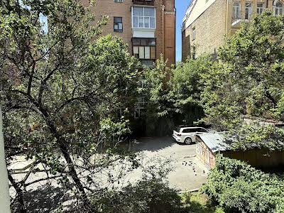 квартира за адресою Шота Руставелі вул., 40