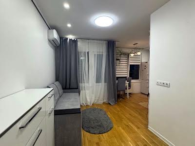 квартира за адресою Клавдіївська вул., 40 В