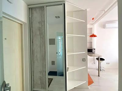 квартира за адресою Регенераторна вул., 4
