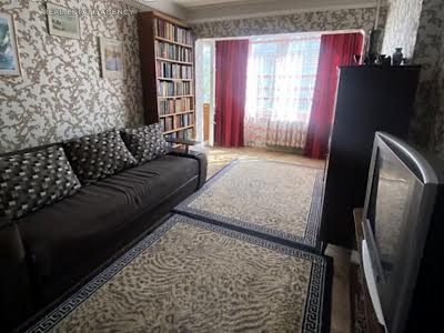 квартира за адресою Романа Ратушного вул. (Волгоградська), 33