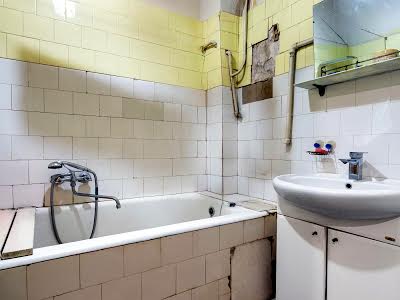квартира за адресою Академіка Андрія Сахарова вул., 24