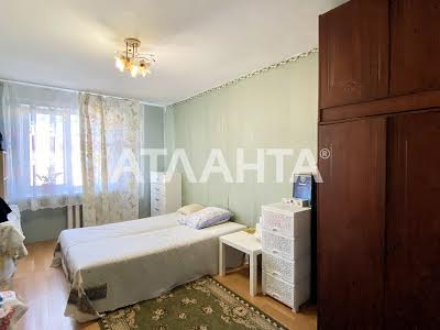 квартира за адресою Академіка Корольова вул., 102