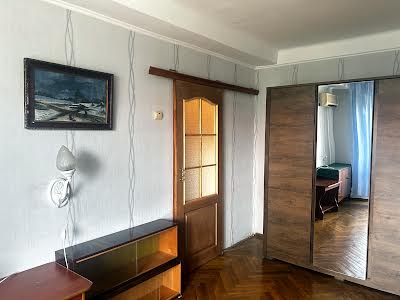 квартира по адресу Голосеевский просп. (40-летия Октября), 122к1