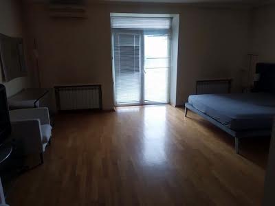 квартира за адресою Робоча вул., 148