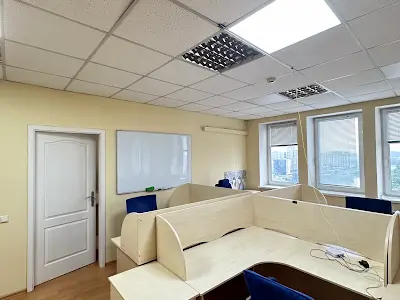 комерційна за адресою Миколи Бажана просп., 10