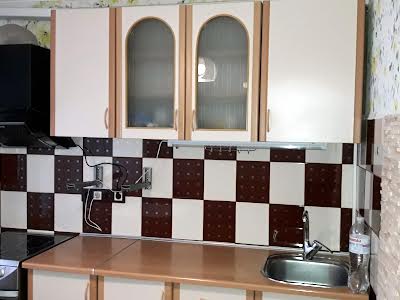 квартира за адресою Любомира Гузара просп. (Космонавта Комарова), 9а