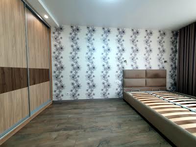 квартира за адресою Бориса Гмирі вул., 16а