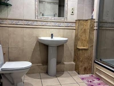 квартира за адресою проспект Чорновола, 1
