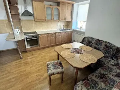 квартира за адресою Верховної Ради бульв., 14Б