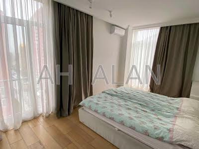 квартира за адресою Регенераторна вул., 4 к14