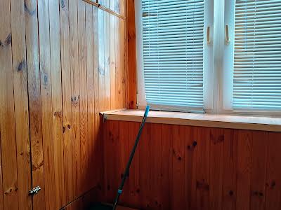 квартира за адресою Милославська вул., 8
