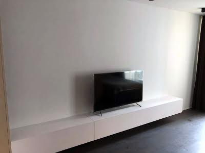 квартира за адресою Регенераторна вул., 4