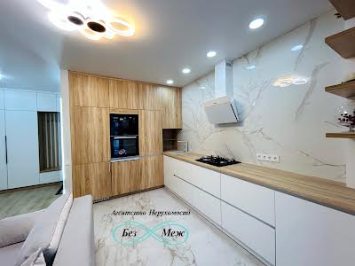 квартира по адресу Мартинова просп., 11