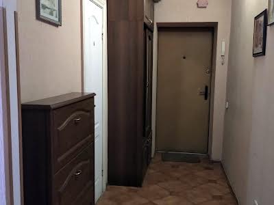 квартира за адресою Михайла Стельмаха вул., 6