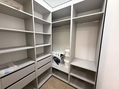 квартира за адресою смт. Слобожанське, Співдружності вул., 7