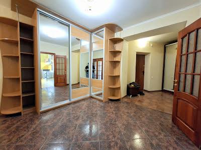 квартира по адресу Вишняковская ул., 9
