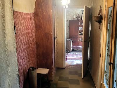 квартира за адресою Михайла Драгоманова вул. (Димитрова), 52