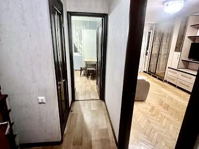 квартира за адресою Небесної Сотні просп. (Маршала Жукова), 31
