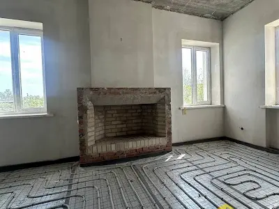 будинок за адресою с. Петрівка, Кондратюка, 25