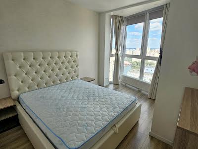 квартира по адресу Драгоманова ул., 2