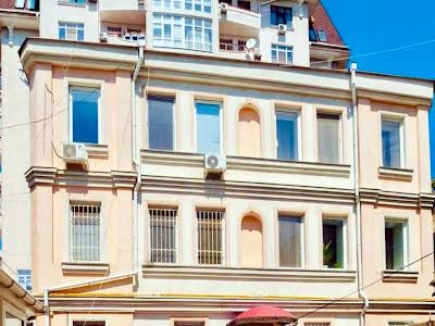 квартира по адресу Базарная ул., 35