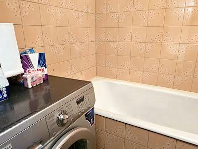 квартира за адресою Тростянецька вул., 6