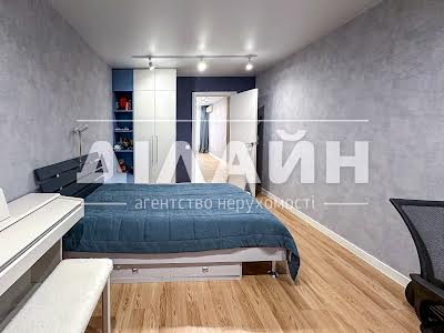 квартира за адресою Запорізька вул., 6