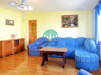 квартира за адресою Витвицького вул. (Луначарського), 8