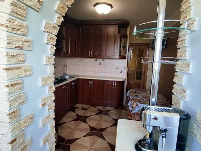 квартира за адресою Василя Щурата вул., 36
