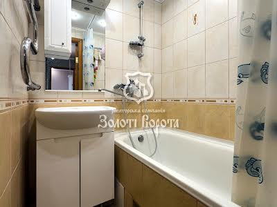 квартира за адресою Вишгородська вул., 30