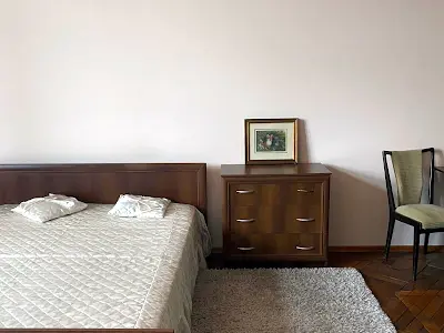 квартира за адресою Адама Міцкевича пл., 3