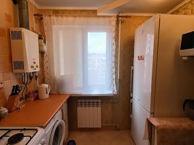квартира за адресою Космонавтів вул., 17
