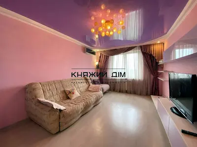 квартира за адресою Григорія Ващенка вул., 3